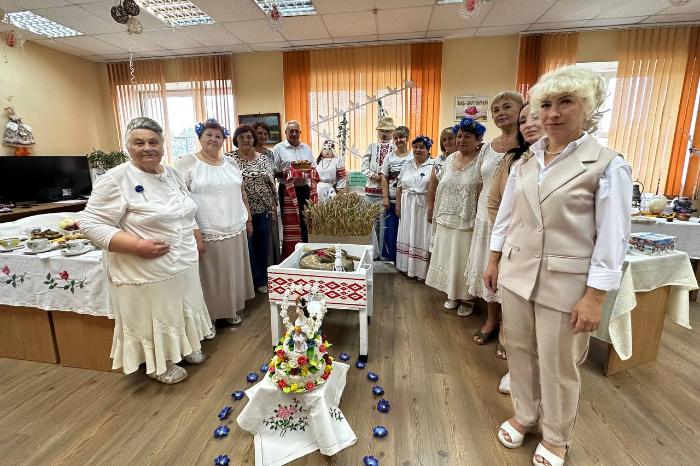 Выставка-конкурс «Нам идея творить помогает»